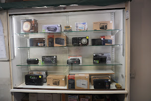 Photo n°12 de ETS Garnier à Bois-Colombes (Service de réparation de téléviseurs)