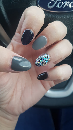 Fashion Fingers - Nail & Beauty Salon Gallery - Australia