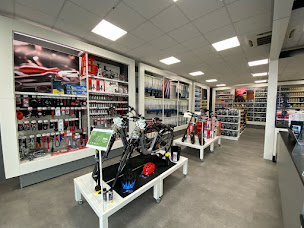 Photo n°1 de Centre Auto Roady Le Pouliguen à Le Pouliguen (Magasin de pneus)