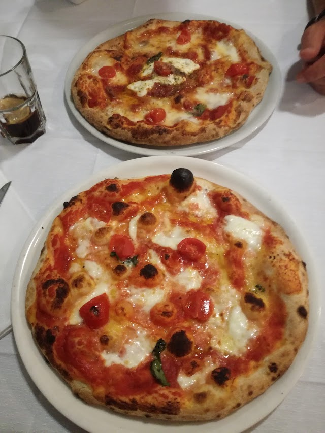 Pizzeria Montegrigna | Tric Trac