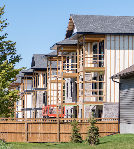 Trailside Square - Visual
