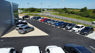 Photo n°13 de Ford P.R.A. Cognac à Châteaubernard (Garage automobile)