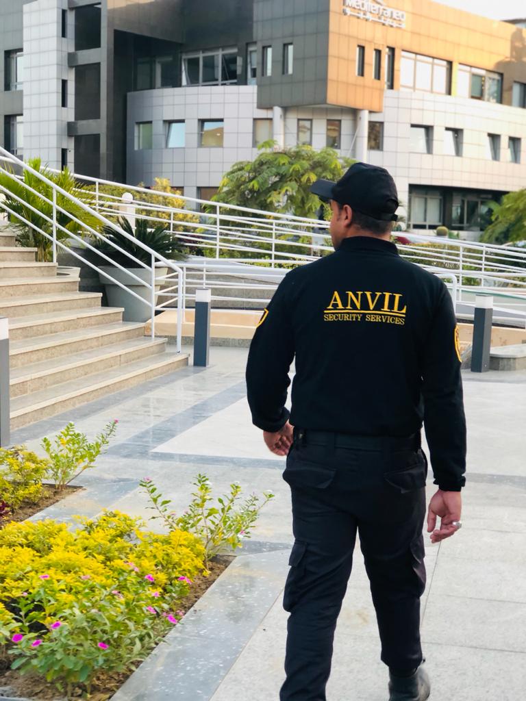 Anvil Security Services - أنفيــل لخدمـات الأمن والحراسه - صورة 2