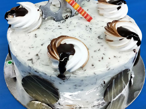Merwans Cake Stop