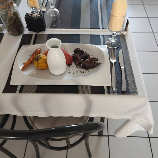 Chez l'hôte - Thumbnail