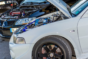Photo n°16 de Garage Aillaud / Garage autos toutes marques et spécialiste Porsche Alpilles St Remy , Avignon à Saint-Rémy-de-Provence (Station de lavage automobile)