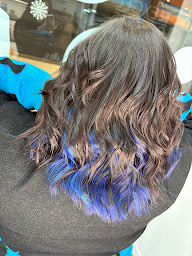 Photo n°5 de Excel Coiffure à Castelnaudary (Salon de coiffure)