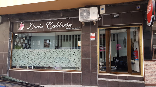 Lucía Calderón estética profesional - Thumbnail