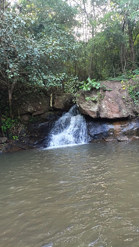 Kunda Karada waterfall