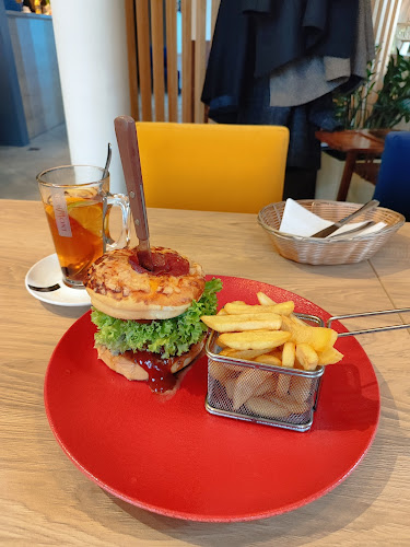 Comentarii opinii despre RESTAURACJA TaBeata