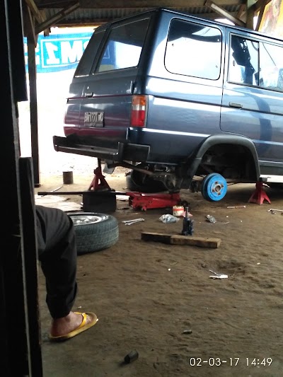 Photos of Bengkel Mobil Semoga Jaya
