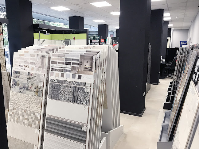 ж.к. Херсон, бул. „Велики Преслав“ 5, 9700 Шумен