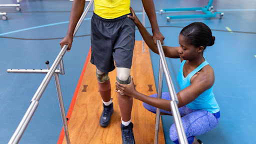 🌟 Looking for professional and effective physiotherapy treatment? *Panacea Phys