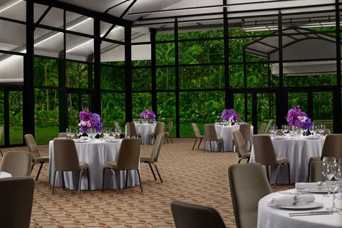 The Ritz-Carlton, Millenia Singapore by null