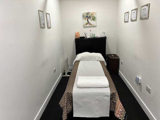 justine authentic massage