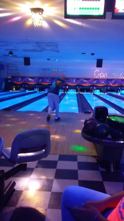 Hillcrest Bowling Lanes