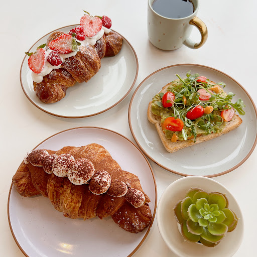 Layer Cake Bakery | Café · Chai · Coffee