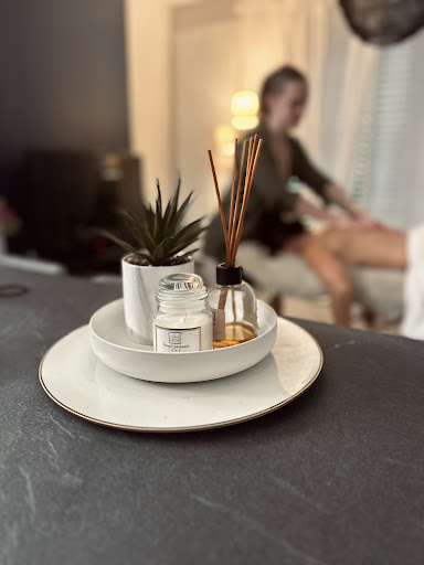 Masseuse à domicile Toulouse - Elisa - Thumbnail