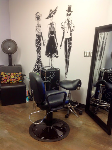 Laura Lawson - The Mane Hair Studio - Thumbnail