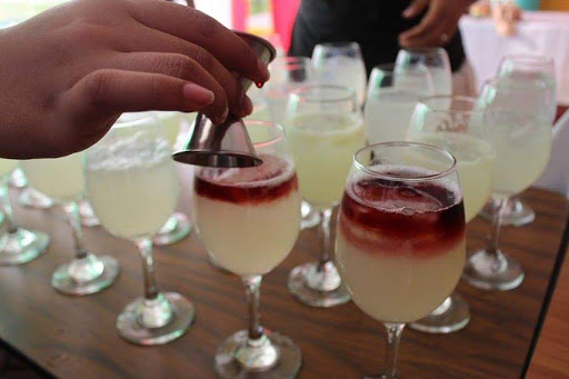 Servicio de meseros y Barman "Laureano'S"