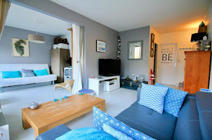 Photo n°10 de Conseiller Century 21 Etréchy Matias MONTEIRO à Étréchy (Agence immobilière)