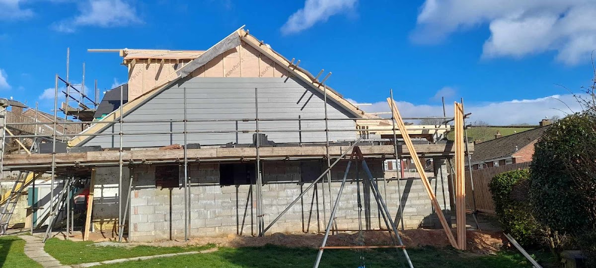 MrandMrsDillonbuilding and AandMSkyLineDrones