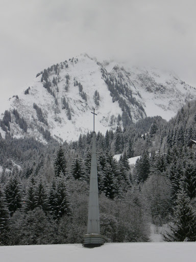 Private Middle School Sainte Croix Des Neiges