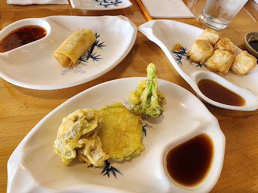 Sushi Grove Gallery - United States