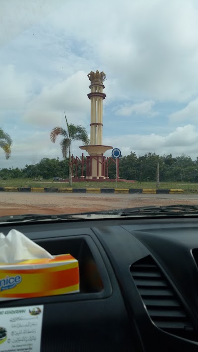 Photos of BUNDARAN MAHKOTA
