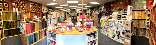 Sister's Quilt Shop - Thumbnail