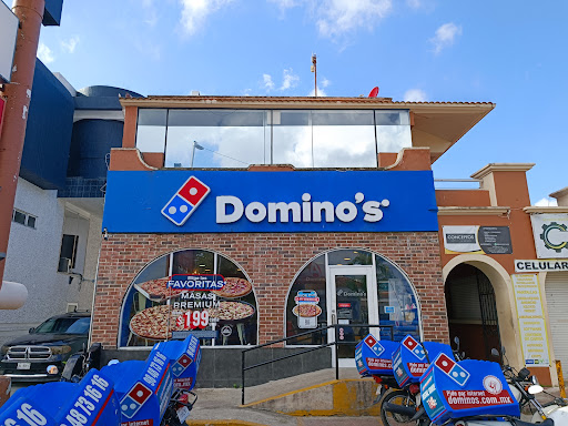 Domino's Playa Del Carmen