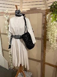 Photo n°1 de Boutique Le Pavillon à Vittel (Magasin de vêtements grandes tailles)