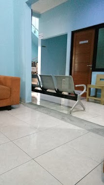 Klinik Wahyu 1, Author: Abdul Rohim