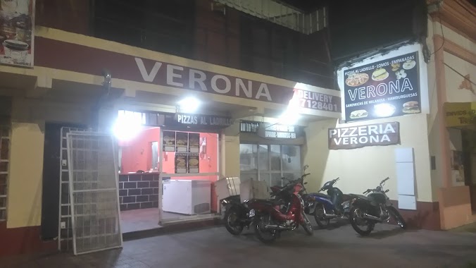 Pizzeria Verona, Author: Adrian Esparza