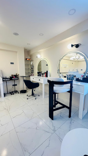 MG Beauty Hair Make Up Studio