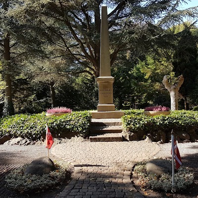 Photos of Assistens Kirkeg&aring;rd/ Assistens Churchyard