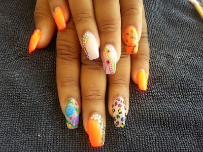 Photos of Q's Creations Nail Technician