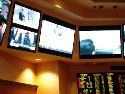 Race & Sports Book