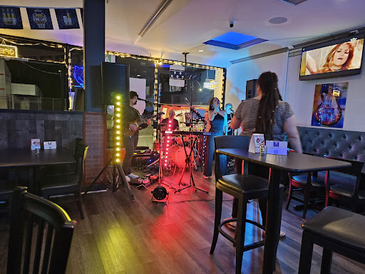Lounge 51