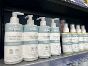 Photo n°20 de Pharmacie Ampère à Oullins-Pierre-Bénite (Pharmacie)