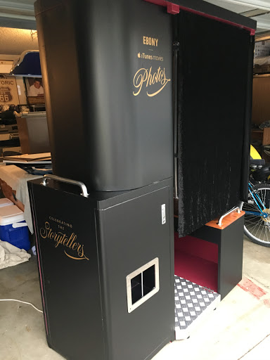 PhotoWorks Interactive Photobooth Rentals of San Jose - Thumbnail