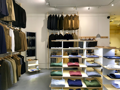 SIRPLUS Clothing - Thumbnail