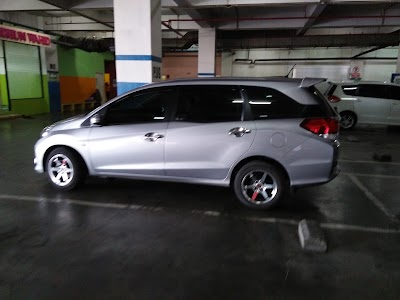 Photos of H. Samsul Rental