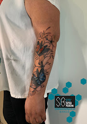 Photo n°17 de Syb’tattoo à L'Isle-sur-la-Sorgue (Salon de tatouage et piercing)
