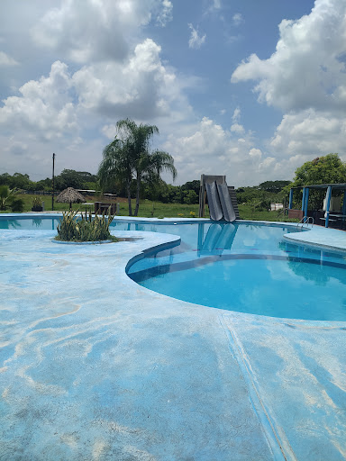 QUINTA LA ZARZA
