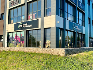 Photo n°1 de Terre de Running Genay à Genay (Magasin d'articles de course à pied)