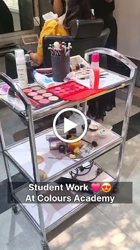 Join the Academy in this month for wonderful exciting offers !📚💄 Advanced Makeup Classroom Sessio…
