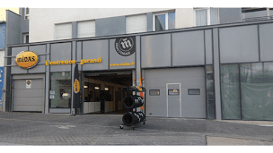 Photo n°1 de Midas VILLEJUIF à Villejuif (Magasin de pneus)