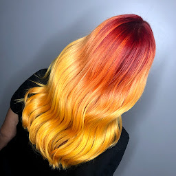 Photo n°34 de Le Salon de l'Opéra à Toulon (Salon de manucure)