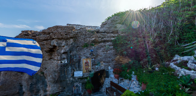 Σπήλαιο Ταξιάρχη Μιχαήλ Πανορμίτη (Ρόδος) - Εκκλησία